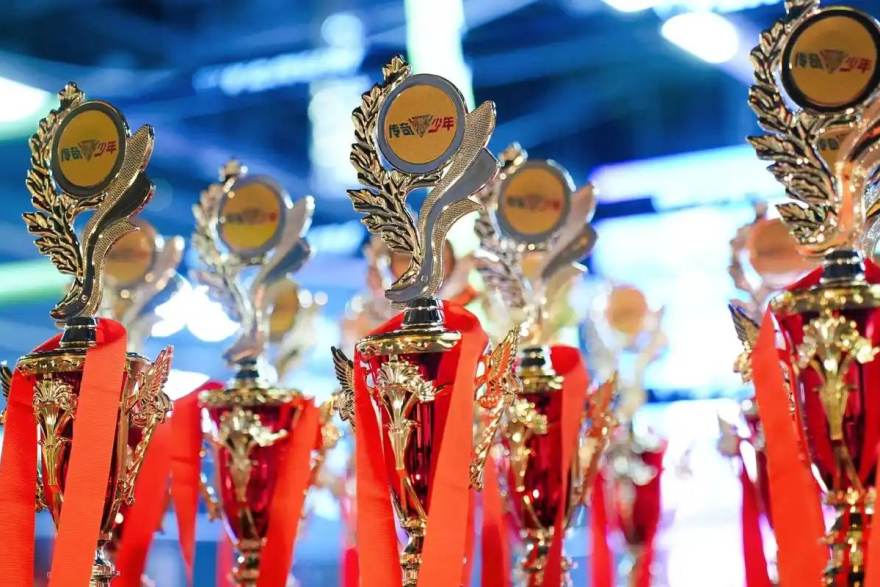 NBA 季前备战进入合练阶段，球队侧重防守轮转磨合